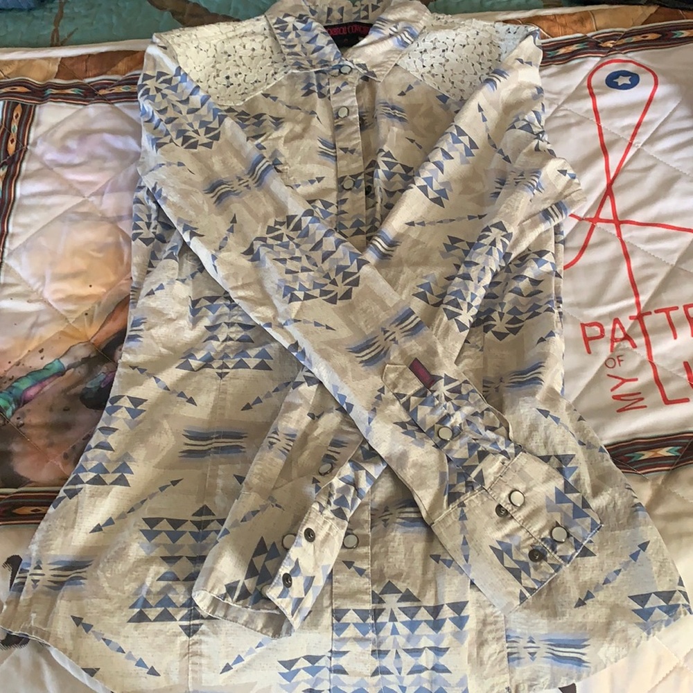 Womens rock n roll button up